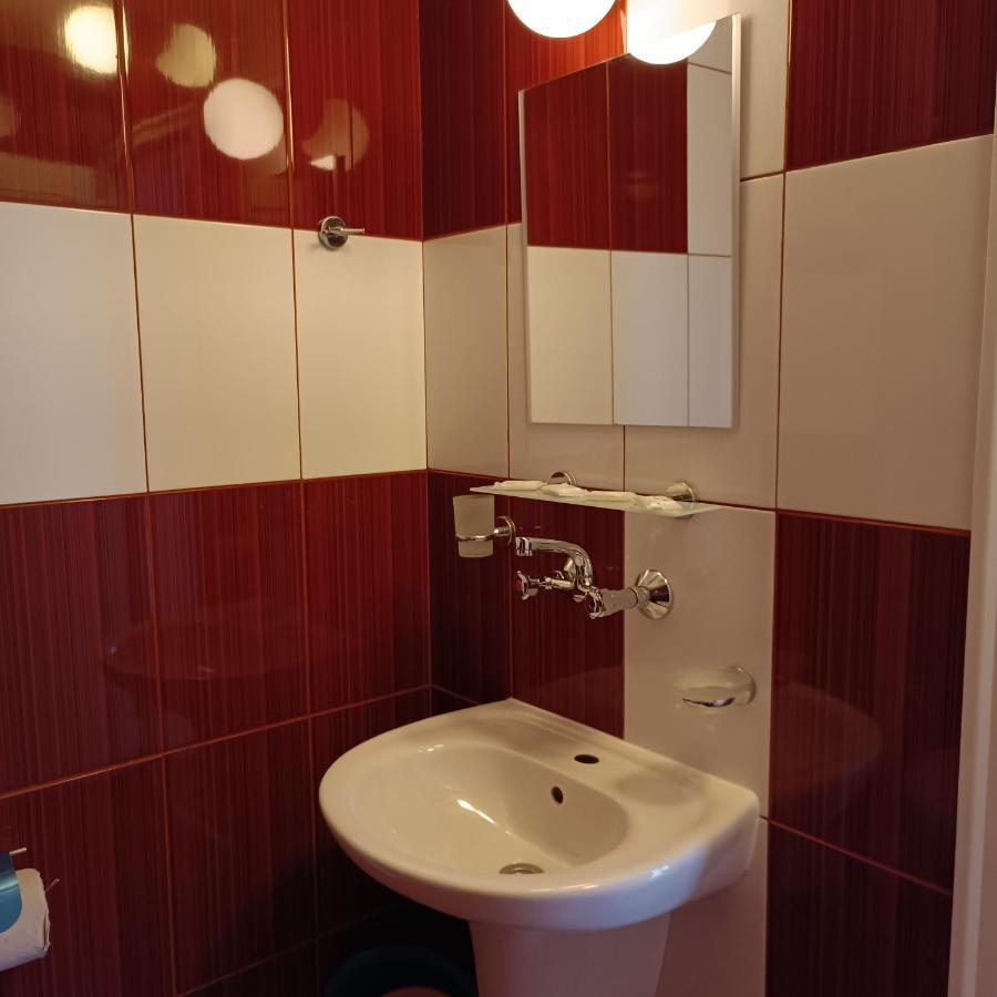 Guest House Olimpiya Sveti Vlas Eksteriør bilde